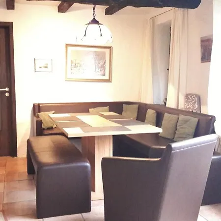 Atelierwohnung - #73227 Appartement *